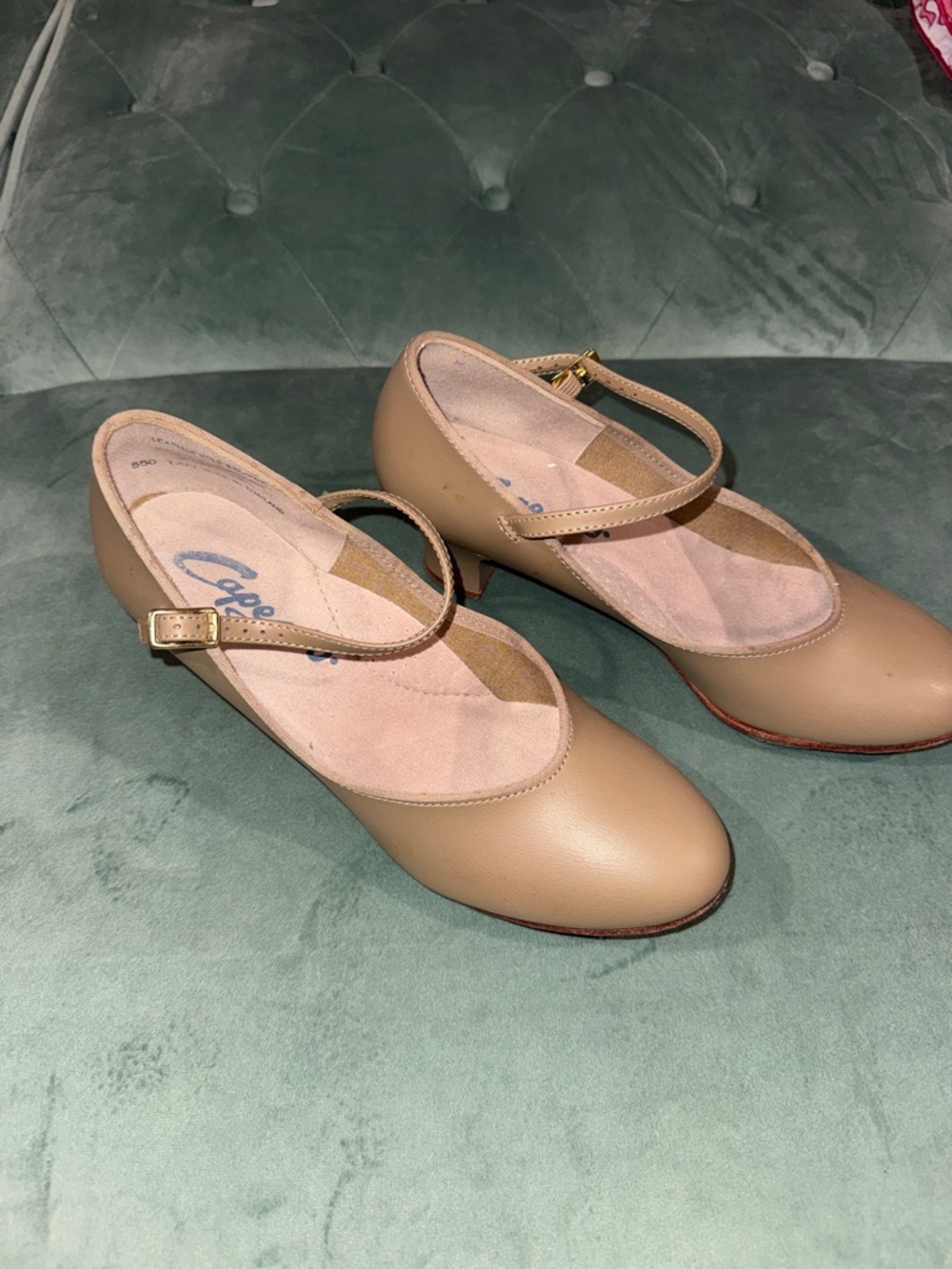 Capezio Nude/Tan Mary Jane Dance Clogs with Ankle Strap